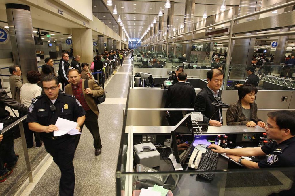 REQUISITOS PARA VIAJAR DENTRO DE ESTADOS UNIDOS